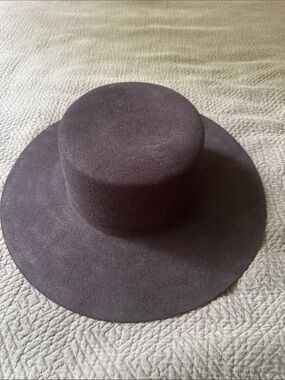 Gigi Pip Dahlia Boater Hat